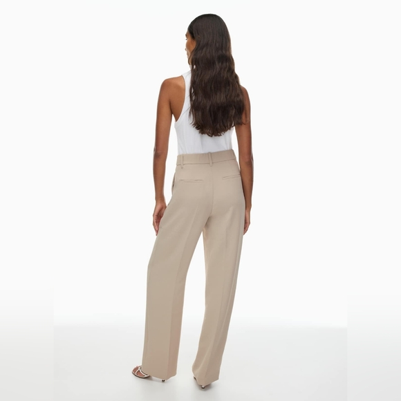 Aritzia Pants - the effortless pant flex